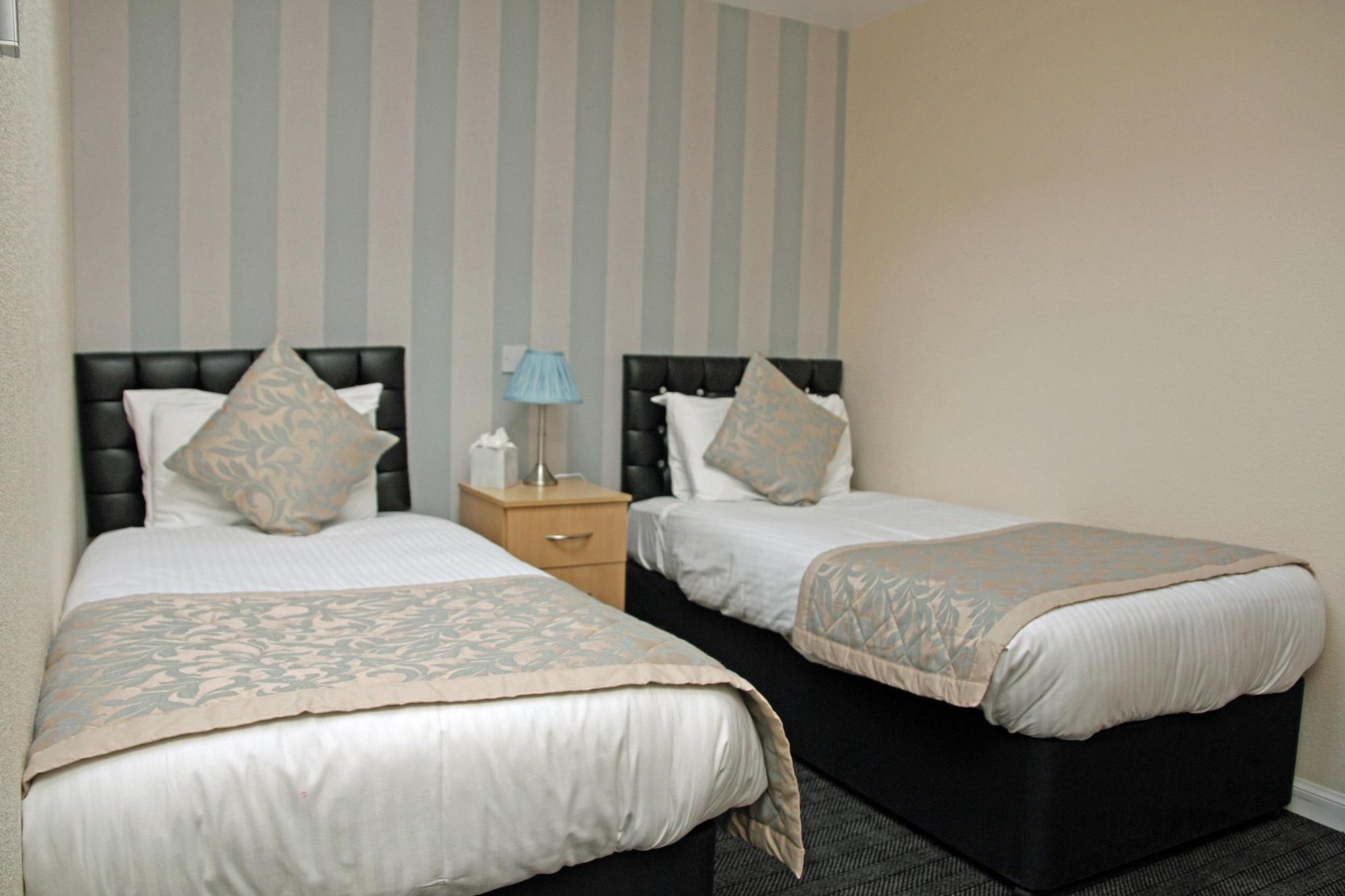 The Elgin Kintore Arms, Inverurie - Heritage Hotel Since 1855 Екстер'єр фото