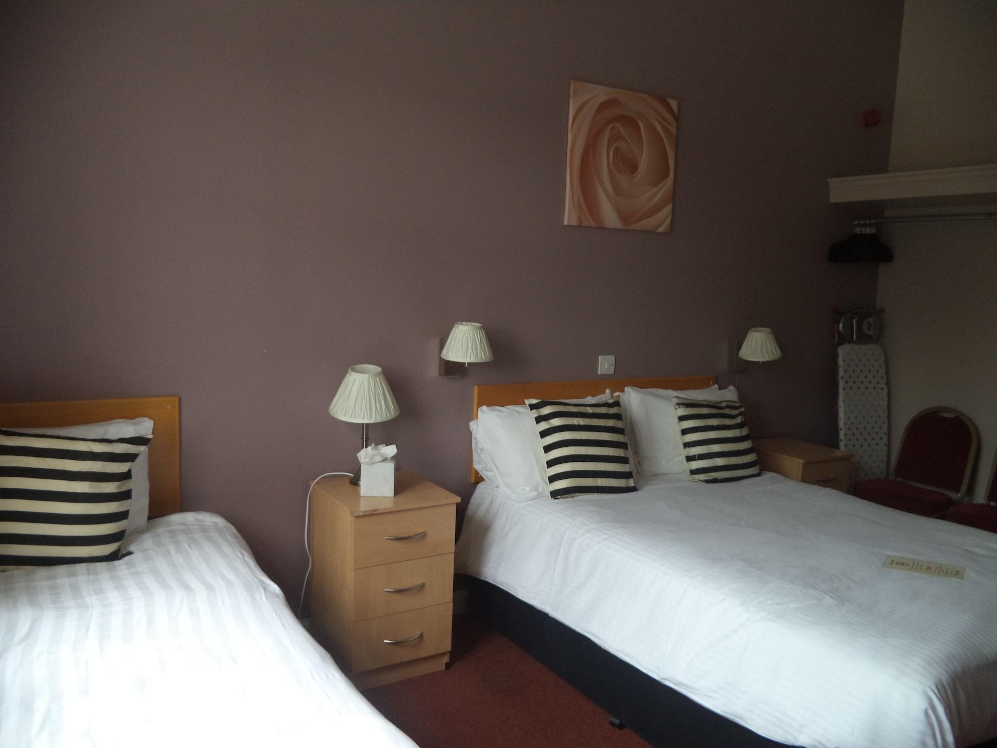 The Elgin Kintore Arms, Inverurie - Heritage Hotel Since 1855 Екстер'єр фото